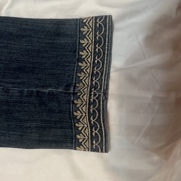 Denim capris. Very good condition. - Picture 4 of 5